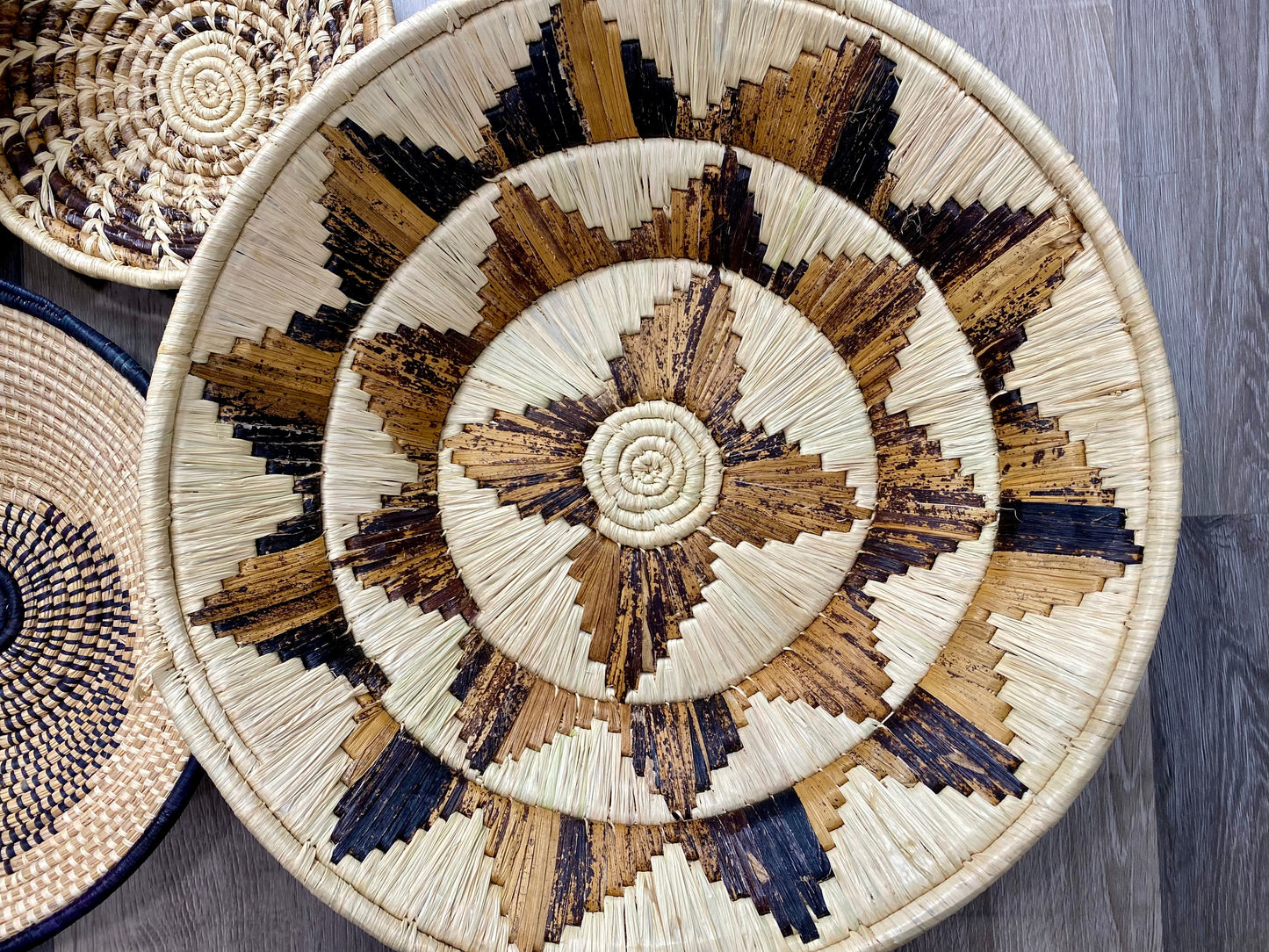 Moon’s Assorted Set of 7 XXL African Wall Baskets 50-31 cm, Wall Baskets Set, Wall hanging decor, Boho wall art 4